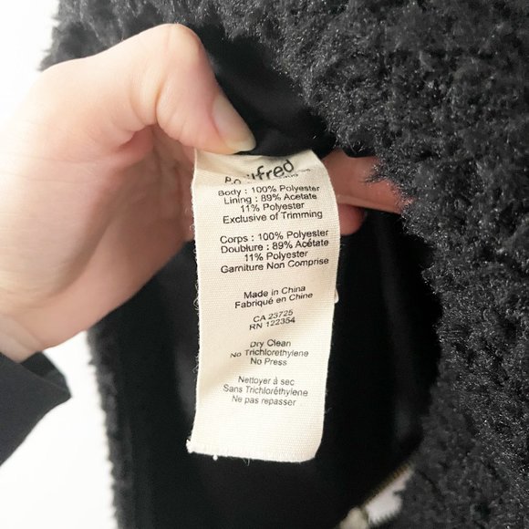 ✨ NWOT Black Chatou Vest | Aritzia - Picture 7 of 9